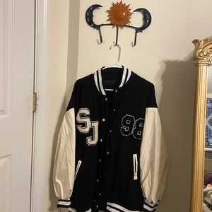 90’s bomber jacket!